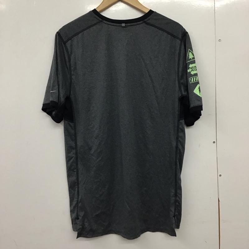 ナイキ NIKE Tシャツ 半袖 半袖カットソー プリントTシャツ クルーネックカットソー スポーツウェア XL ロゴ、文字 紺 / ネイビー /  メンズ USED 古着 中古 10149732