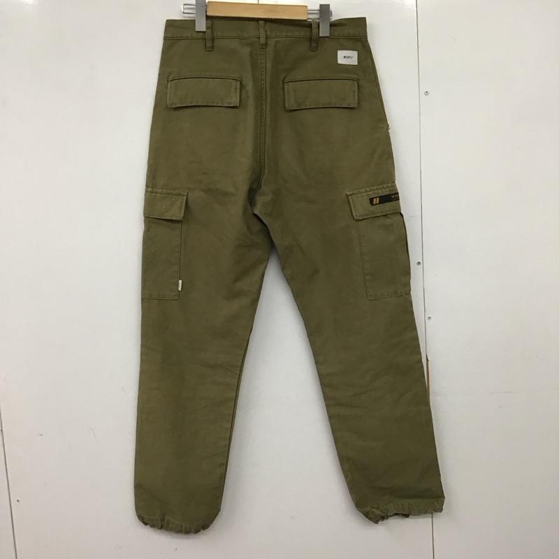 ダブルタップス W)TAPS パンツ ワークパンツ、ペインターパンツ カーゴパンツ ミリタリーパンツ ワイドパンツ 2 ロゴ、文字 カーキ / カーキ /  メンズ USED 古着 中古 10149944