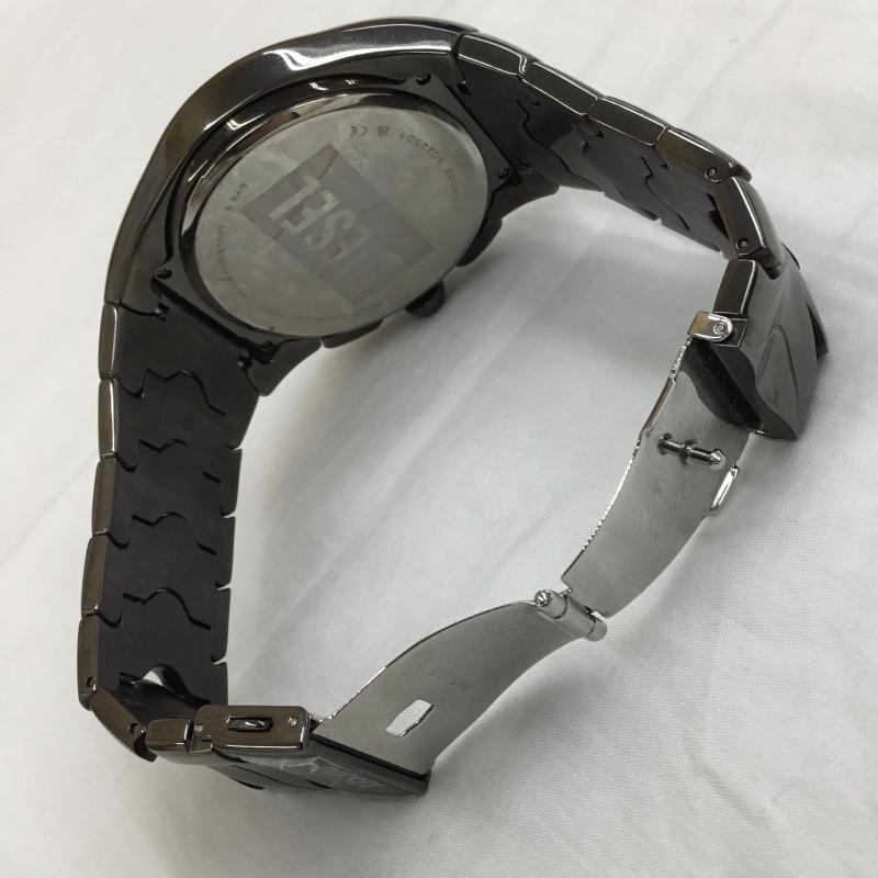 ディーゼル DIESEL 腕時計 アナログ（手巻き） DZ-4682 ロゴ、文字 黒 / ブラック / X 銀 / シルバー /  メンズ USED 古着 中古 10149986