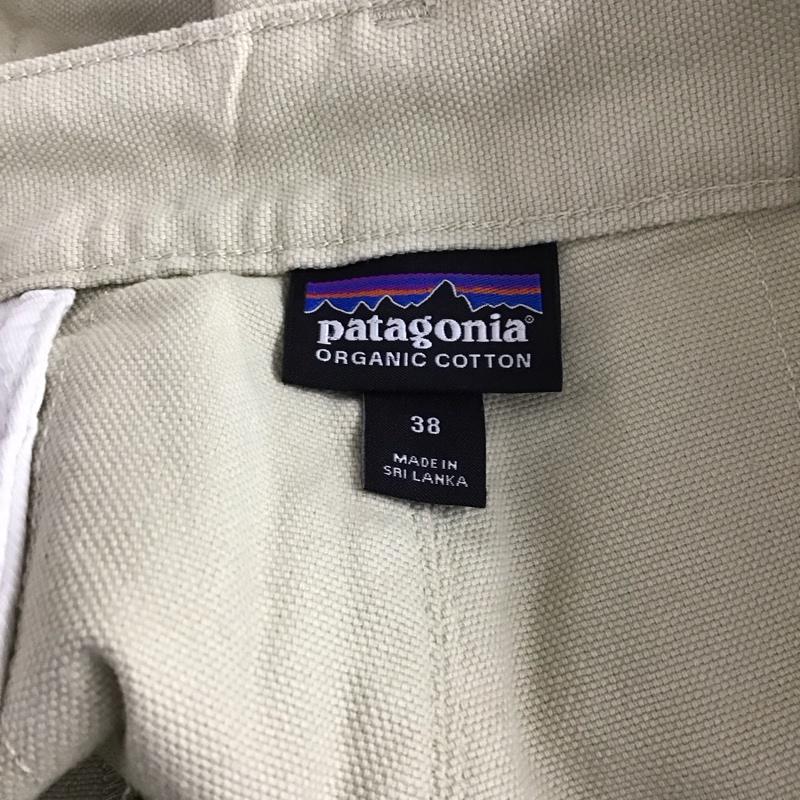 パタゴニア patagonia パンツ ショートパンツ デニムパンツ ショートパンツ ハーフパンツ 38 ロゴ、文字 アイボリー / アイボリー /  メンズ USED 古着 中古 10150060