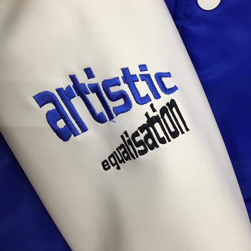 ザラ ZARA ジャケット、上着 ジャンパー、ブルゾン スタジャン アウター 古着 前ボタン S ロゴ、文字 青 / ブルー /  メンズ USED 古着 中古 10150121