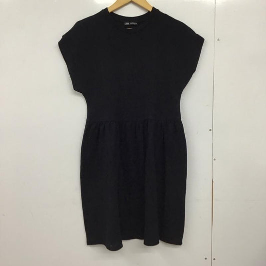 ザラ ZARA ワンピース ミニスカート S 無地 黒 / ブラック /  レディース USED 古着 中古 10150157