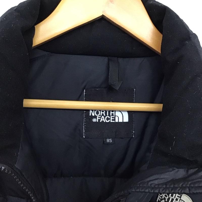 ザノースフェイス THE NORTH FACE ジャケット、上着 ジャンパー、ブルゾン ジップアップジャケット ナイロンジャケット アウター ダウンジャケット ロゴ、文字 黒 / ブラック /  メンズ USED 古着 中古 10150325