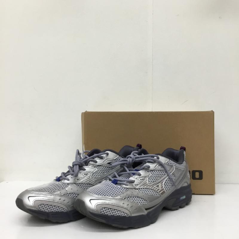 ミズノ MIZUNO スニーカー スニーカー D1GA255301 MIZUNO MXR 28.0cm ロゴ、文字 銀 / シルバー /  メンズ USED 古着 中古 10150329