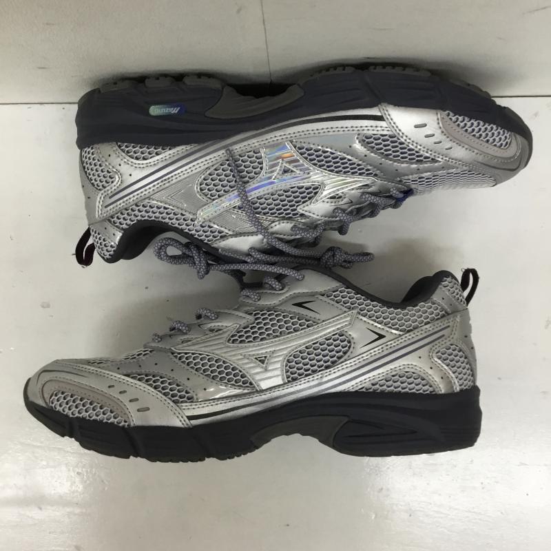 ミズノ MIZUNO スニーカー スニーカー D1GA255301 MIZUNO MXR 28.0cm ロゴ、文字 銀 / シルバー /  メンズ USED 古着 中古 10150329