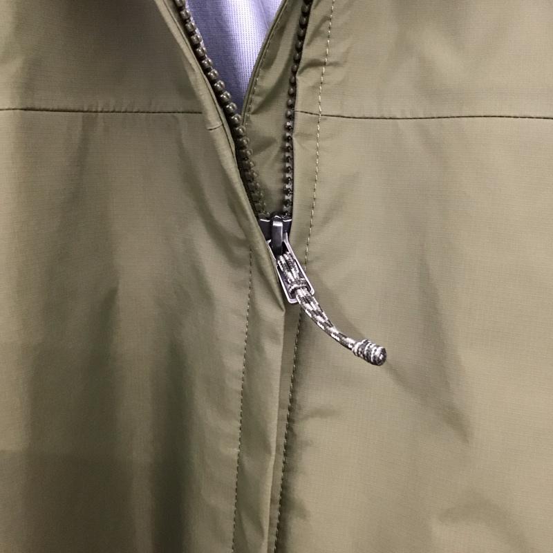 パタゴニア patagonia ジャケット、上着 ジャンパー、ブルゾン 85241sp25 トレントシェル ナイロンジャケット XL ロゴ、文字 カーキ / カーキ /  メンズ USED 古着 中古 10150342
