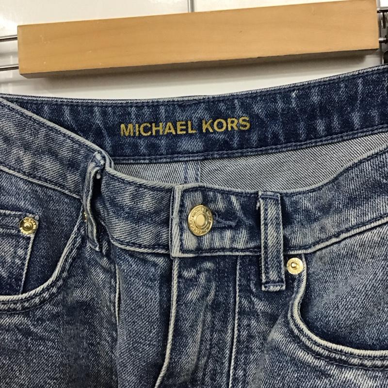 マイケルコース MICHAEL KORS パンツ デニム、ジーンズ ストレッチデニムのワイドレッグカーゴジーンズ MT4905HEB1 無地 水色 / ライトブルー /  レディース USED 古着 中古 10150393