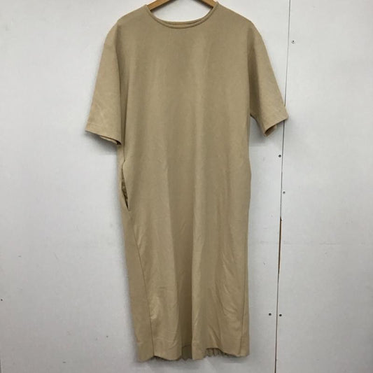 アズールバイマウジー AZUL BY MOUSSY ワンピース ロングスカート 250esh83-072c BACK PLEATS ONEPIECE S 無地 ベージュ / ベージュ /  レディース USED 古着 中古 10150452