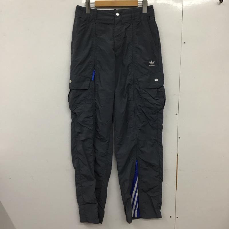 アディダス adidas パンツ ワークパンツ、ペインターパンツ ワークパンツ ワイドパンツ カジュアルパンツ ナイロンパンツ ORDINARYPEOPLE S ロゴ、文字 灰 / グレー /  メンズ USED 古着 中古 10150692