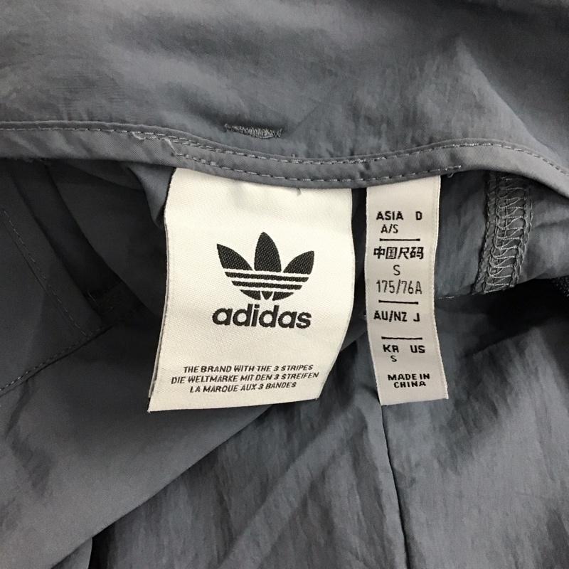 アディダス adidas パンツ ワークパンツ、ペインターパンツ ワークパンツ ワイドパンツ カジュアルパンツ ナイロンパンツ ORDINARYPEOPLE S ロゴ、文字 灰 / グレー /  メンズ USED 古着 中古 10150692