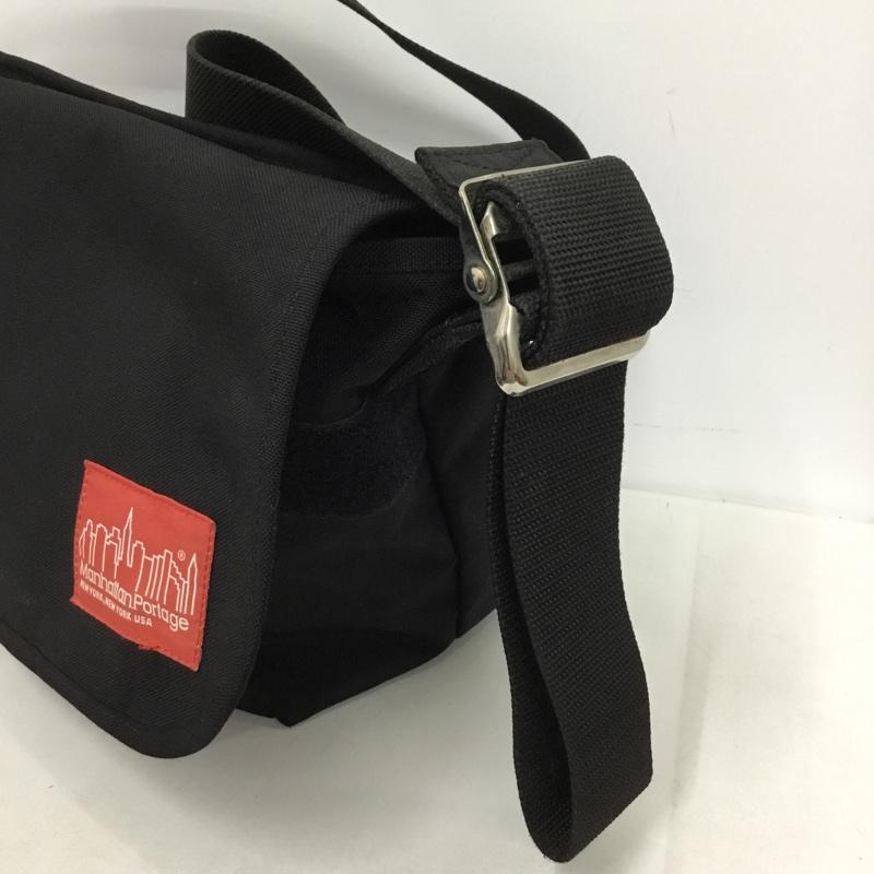 マンハッタンポーテージ Manhattan Portage メッセンジャーバッグ メッセンジャーバッグ ショルダーバッグ ロゴ、文字 黒 / ブラック /  メンズ USED 古着 中古 10150712