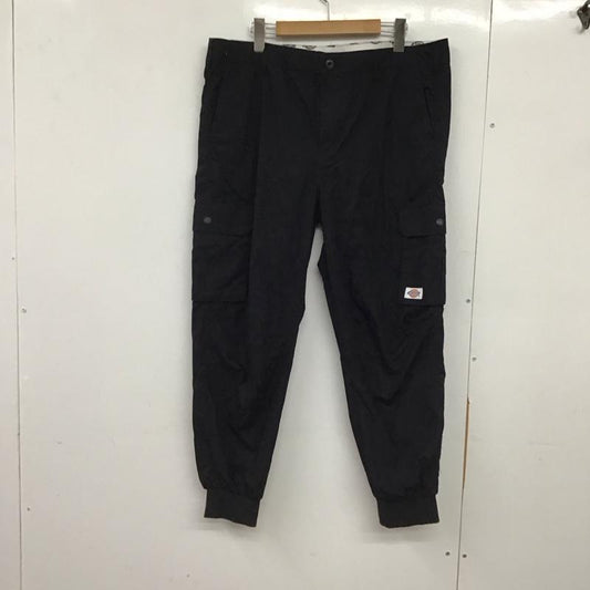 ディッキーズ Dickies パンツ ワークパンツ、ペインターパンツ ワークパンツ ワイドパンツ カジュアルパンツ 七分丈パンツ 34インチ 無地 黒 / ブラック /  メンズ USED 古着 中古 10150767