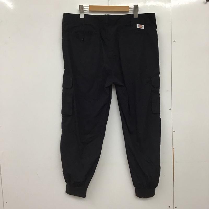 ディッキーズ Dickies パンツ ワークパンツ、ペインターパンツ ワークパンツ ワイドパンツ カジュアルパンツ 七分丈パンツ 34インチ 無地 黒 / ブラック /  メンズ USED 古着 中古 10150767