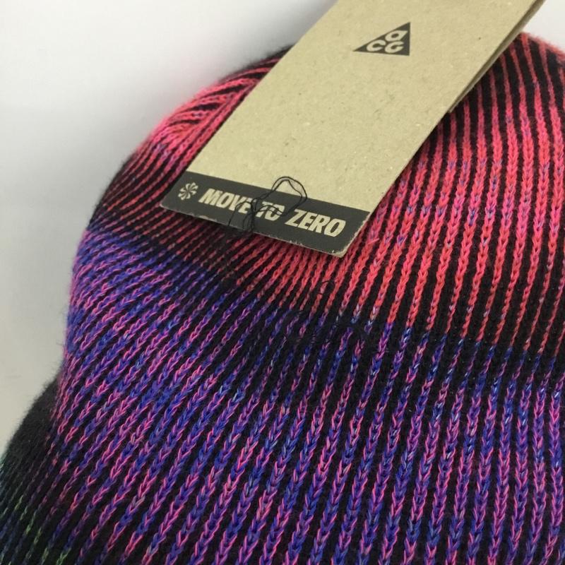 ナイキ NIKE 帽子 ニット帽 FZ1669-696 ACG SC WL P PEAK BEANIE タグ付き ONE SIZE ロゴ、文字 マルチカラー / マルチカラー /  メンズ USED 古着 中古 10151049