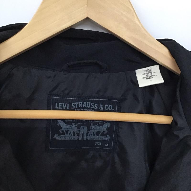 リーバイストラウスアンドコー Levi Strauss & co. ジャケット、上着 ジャンパー、ブルゾン ジップアップジャケット ナイロンジャケット アウター M 無地 黒 / ブラック /  メンズ USED 古着 中古 10151069