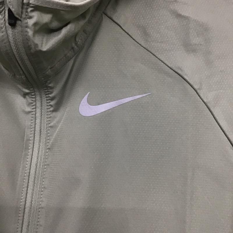 ナイキ NIKE ジャケット、上着 ジャンパー、ブルゾン bv4871-370 エッセンシャルジャケット ナイロンパーカー L ロゴ、文字 カーキ / カーキ /  メンズ USED 古着 中古 10151110