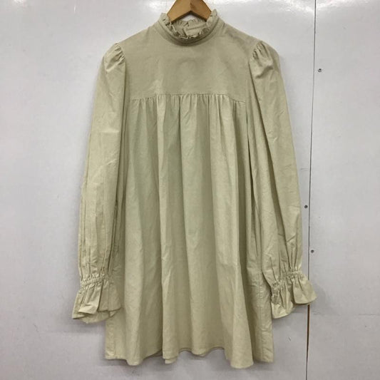 スライ SLY ワンピース ひざ丈スカート 030EAP30-3880 VOLUME FRILL OP 1 無地 アイボリー / アイボリー /  レディース USED 古着 中古 10151195