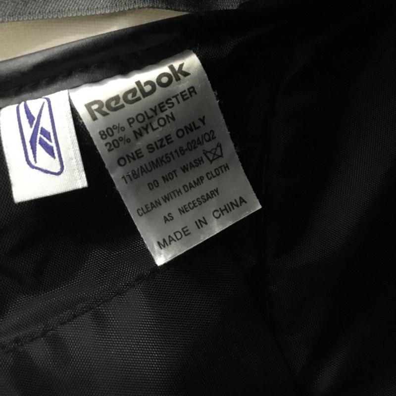 リーボック Reebok リュックサック、デイパック リュックサック、デイバッグ ロゴ、文字 灰 / グレー /  メンズ USED 古着 中古 10151229