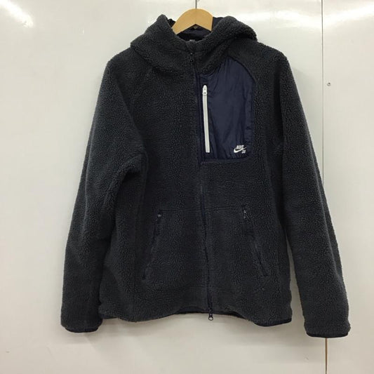 ナイキ NIKE ジャケット、上着 ジャンパー、ブルゾン 862746-451 FULLZIPEVERETTHOODIE ジップアップフリースジャケット L ロゴ、文字 紺 / ネイビー /  メンズ USED 古着 中古 10151374