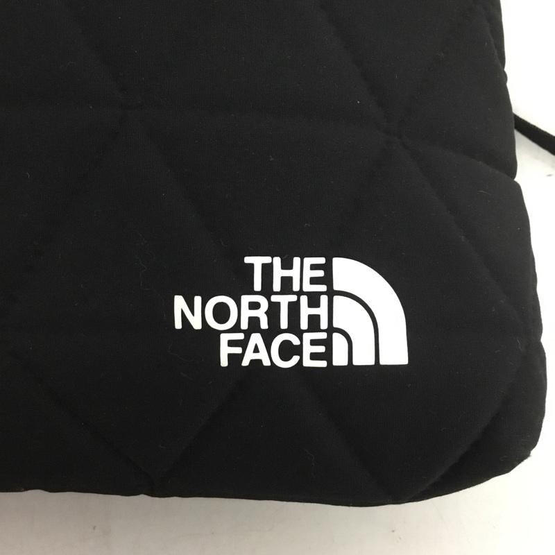 ザノースフェイス THE NORTH FACE ショルダーバッグ ショルダーバッグ NM82033 GEOFACE POUCH ロゴ、文字 黒 / ブラック / black メンズ USED 古着 中古 10151450
