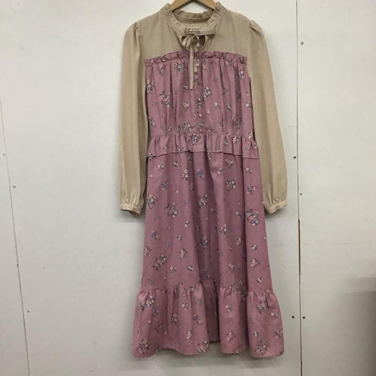 アクシーズファム axes femme ワンピース ひざ丈スカート M レディース USED 古着 中古 10151473