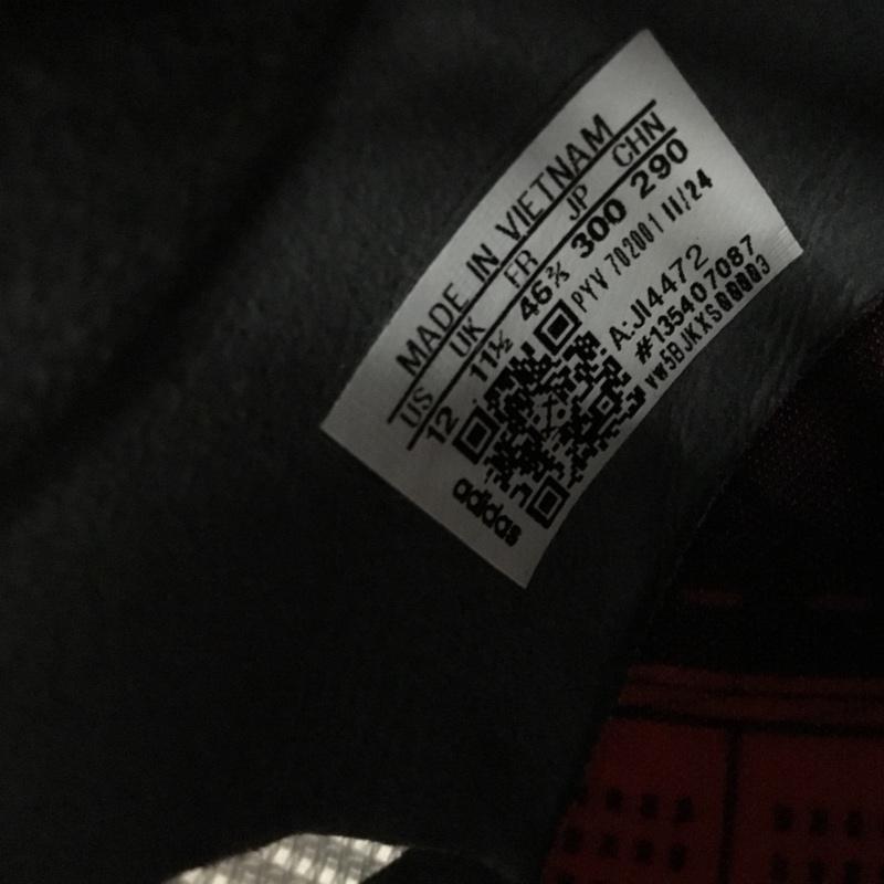 アディダス adidas スニーカー スニーカー JI4472 アディゼロ ボストン 12 ランニングシューズ 30cm 30.0cm ロゴ、文字 灰 / グレー / gray X 赤 / レッド / red X 黄緑 / イエローグリーン / メンズ USED 古着 中古 10151519