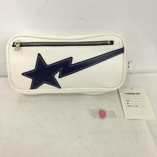 アベイシングエイプ A BATHING APE ポーチ ポーチ BAPE STA ロゴ、文字 白 / ホワイト / white X 紺 / ネイビー / navy メンズ USED 古着 中古 10151533