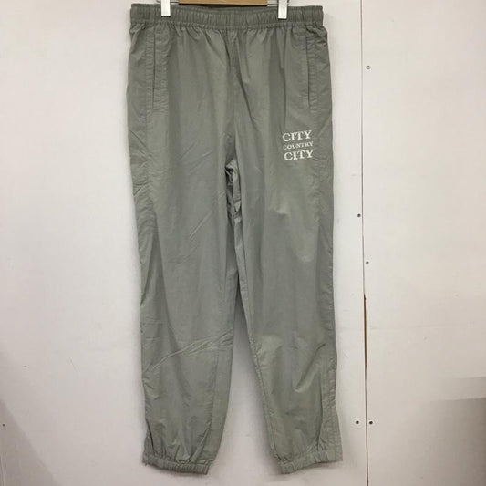 シティー カントリー シティー CITY COUNTRY CITY パンツ ワークパンツ、ペインターパンツ ワークパンツ ワイドパンツ カジュアルパンツ ナイロンパンツ XL ロゴ、文字 灰 / グレー / gray メンズ USED 古着 中古 10151571