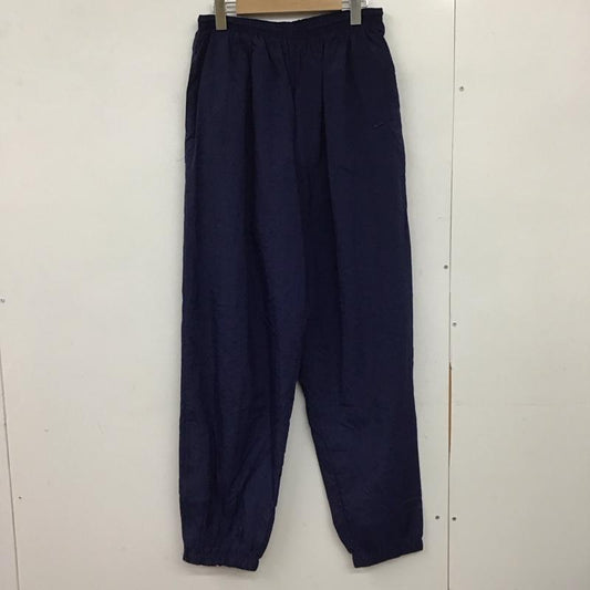 ナイキ NIKE パンツ ワークパンツ、ペインターパンツ ナイロンパンツ ワイドパンツ カジュアルパンツ XXL 無地 紺 / ネイビー / navy メンズ USED 古着 中古 10151615
