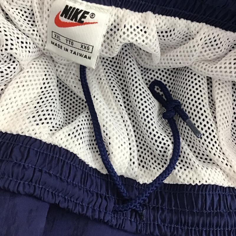 ナイキ NIKE パンツ ワークパンツ、ペインターパンツ ナイロンパンツ ワイドパンツ カジュアルパンツ XXL 無地 紺 / ネイビー / navy メンズ USED 古着 中古 10151615