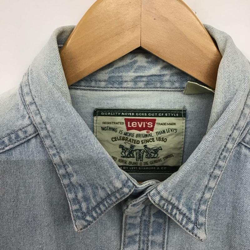 リーバイス Levi s シャツ、ブラウス 長袖 長袖シャツ デニムシャツ カジュアルシャツ M ロゴ、文字 インディゴ / インディゴ / Indigo メンズ USED 古着 中古 10151634