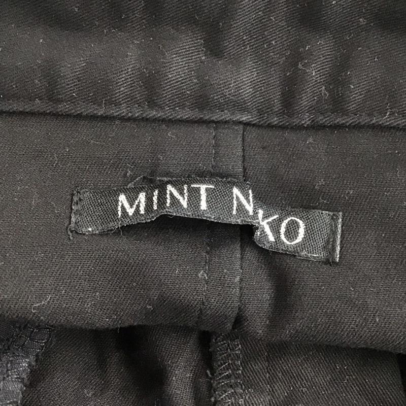 ミントネコ MINT NeKO パンツ デニム、ジーンズ スリムパンツ ストレッチパンツ カジュアルパンツ 無地 黒 / ブラック / black レディース USED 古着 中古 10151710
