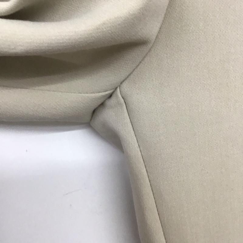 ザラ ZARA パンツ スラックス スラックスパンツ ワイドパンツ センタータックパンツ M 無地 アイボリー / アイボリー / レディース USED 古着 中古 10151715
