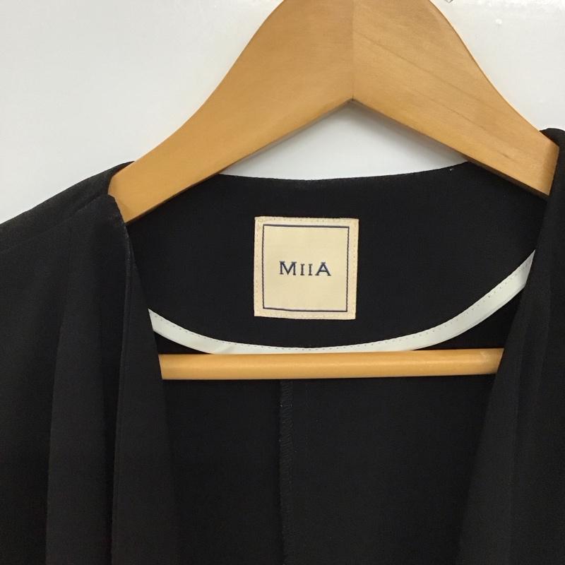 ミーア MIIA ベスト ベスト ベスト ノースリーブカットソー FREE 無地 黒 / ブラック / black レディース USED 古着 中古 10151720