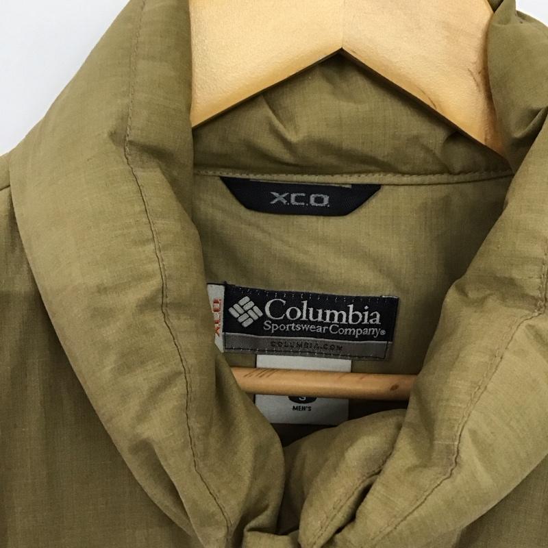 コロンビア Columbia ベスト ベスト ダウンベスト ノースリーブ フロントボタン S ロゴ、文字 ベージュ / ベージュ / beige メンズ USED 古着 中古 10151726