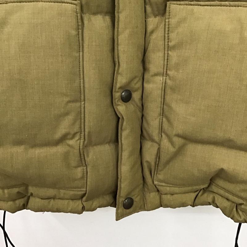 コロンビア Columbia ベスト ベスト ダウンベスト ノースリーブ フロントボタン S ロゴ、文字 ベージュ / ベージュ / beige メンズ USED 古着 中古 10151726