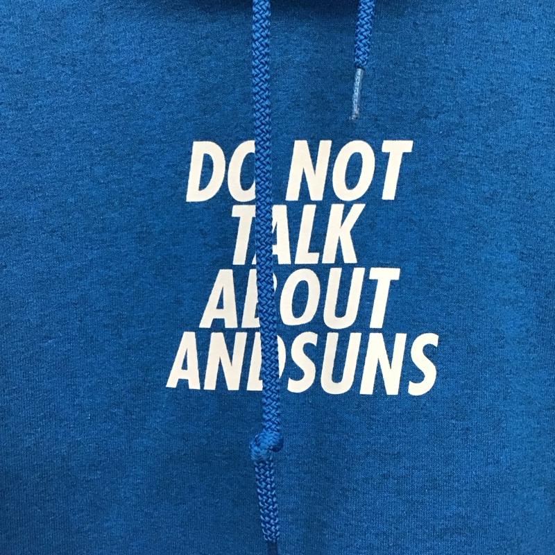 アンドサンズ ANDSUNS パーカー 長袖 長袖パーカー プルオーバーパーカー スウェット L ロゴ、文字 青 / ブルー / blue メンズ USED 古着 中古 10151751
