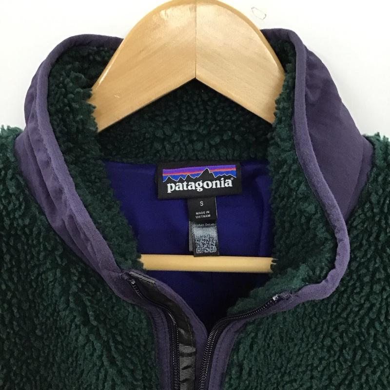 パタゴニア patagonia ジャケット、上着 ジャンパー、ブルゾン 23057fa25 フリースジャケット ジップアップジャケット S ロゴ、文字 緑 / グリーン / green メンズ USED 古着 中古 10151773