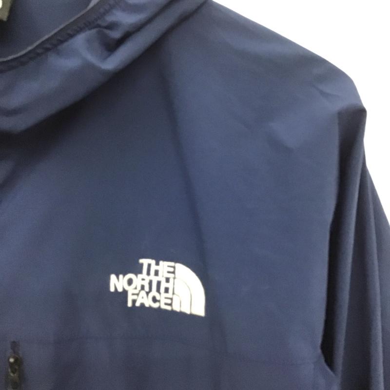 ザノースフェイス THE NORTH FACE ジャケット、上着 ジャンパー、ブルゾン np21703 ナイロンジャケット ジップアップジャケット M ロゴ、文字 紺 / ネイビー / navy メンズ USED 古着 中古 10151800