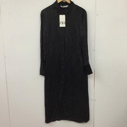 ザラ ZARA ワンピース ロングスカート 長袖シャツロングワンピース 前開 フロントボタン L 無地 黒 / ブラック / black レディース USED 古着 中古 10151842