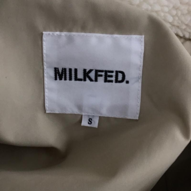 ミルクフェド MILKFED. ジャケット、上着 ジャンパー、ブルゾン ジップアップボアジャケット アウター パーカー S ロゴ、文字 アイボリー / アイボリー / レディース USED 古着 中古 10151874