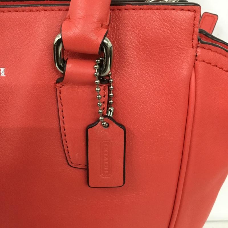 コーチ COACH ショルダーバッグ ショルダーバッグ ハンドバッグ 2WAY ロゴ、文字 赤 / レッド / red レディース USED 古着 中古 10152025