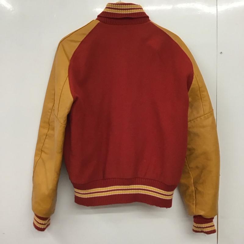 デロング DELONG ジャケット、上着 ジャンパー、ブルゾン スタジャン アウター 古着 前ボタン M ロゴ、文字 赤 / レッド / red メンズ USED 古着 中古 10152074
