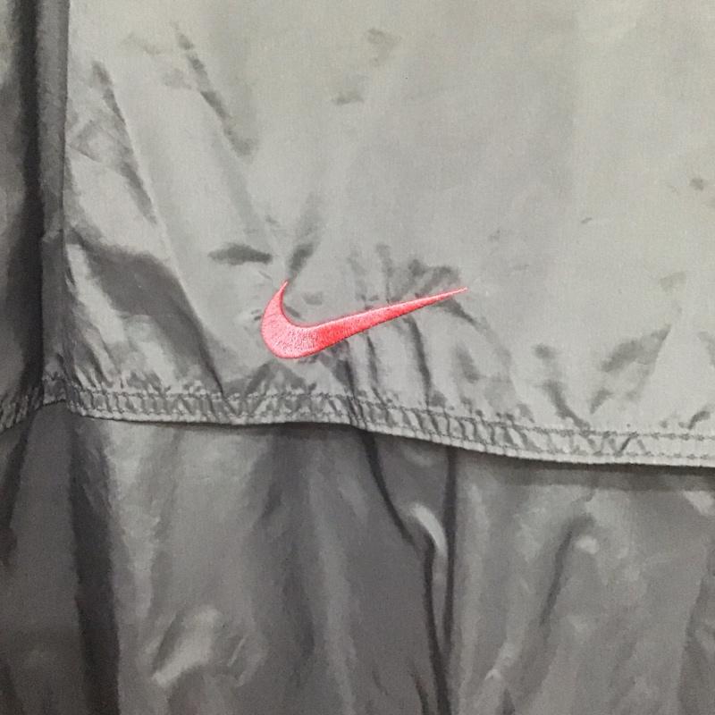 ナイキ NIKE ジャケット、上着 ジャンパー、ブルゾン ジップアップナイロンジャケット スタンドネックジャケット スポーツウェア XXL ロゴ、文字 黒 / ブラック / black メンズ USED 古着 中古 10152178