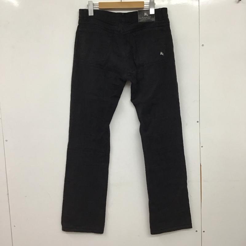 バーバリーブラックレーベル BURBERRY BLACK LABEL パンツ デニム、ジーンズ デニムパンツ スリムパンツ カジュアルパンツ ストレッチパンツ ロゴ、文字 X チェック ダークグレー / ダークグレー / メンズ USED 古着 中古 10152192
