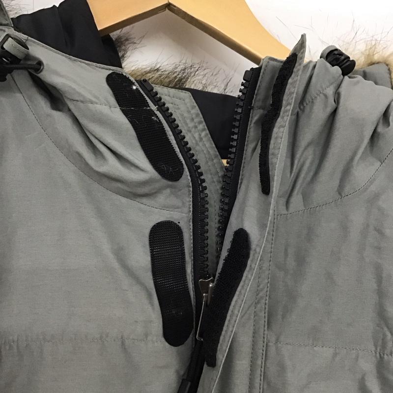 ザノースフェイス THE NORTH FACE ジャケット、上着 ジャンパー、ブルゾン ジップアップダウンジャケット アウターフード付きジャケット L ロゴ、文字 灰 / グレー / gray メンズ USED 古着 中古 10152258