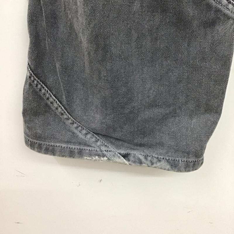 アンユーズド UNUSED パンツ デニム、ジーンズ デニムパンツ ワイドパンツ カジュアルパンツ L 無地 ダークグレー / ダークグレー / メンズ USED 古着 中古 10152277