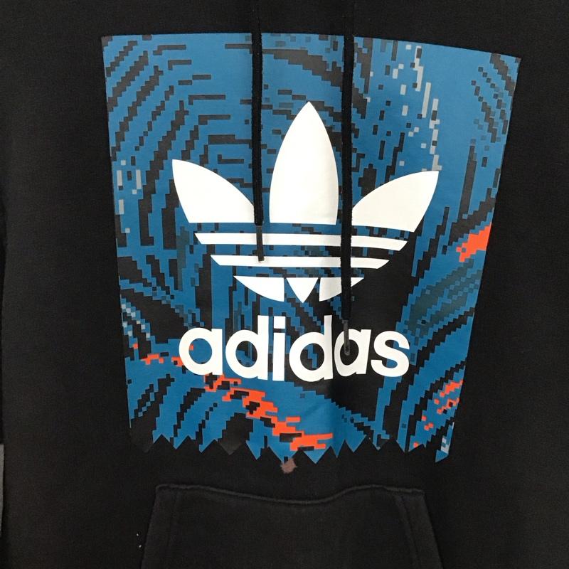 アディダス adidas パーカー 長袖 長袖パーカー プルオーバーパーカー スウェット S プリント 黒 / ブラック / black メンズ USED 古着 中古 10152297
