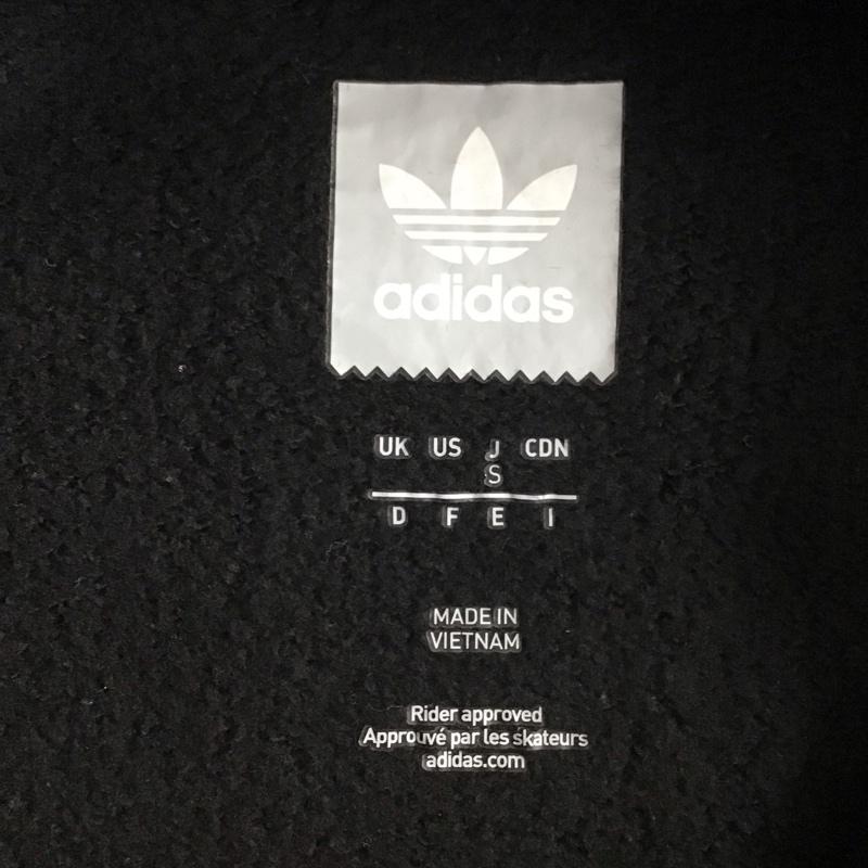 アディダス adidas パーカー 長袖 長袖パーカー プルオーバーパーカー スウェット S プリント 黒 / ブラック / black メンズ USED 古着 中古 10152297