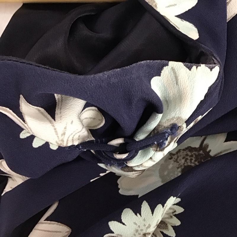 アルシーヴ archives ワンピース ひざ丈スカート ノースリーブワンピース フレアスカート プリント 紺 / ネイビー / navy レディース USED 古着 中古 10152333